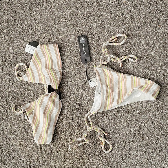 New Tavik Bikini set - Picture 1 of 7
